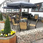 De Lange Man Eifel Hotel 3*