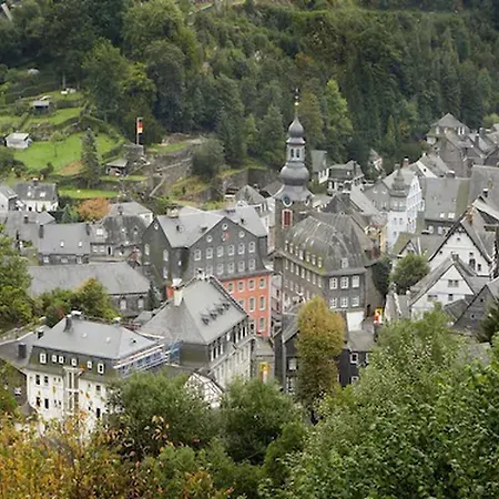 De Lange Man Eifel Hotel Monschau