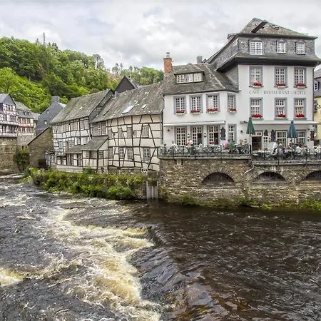 De Lange Man Eifel Hotel