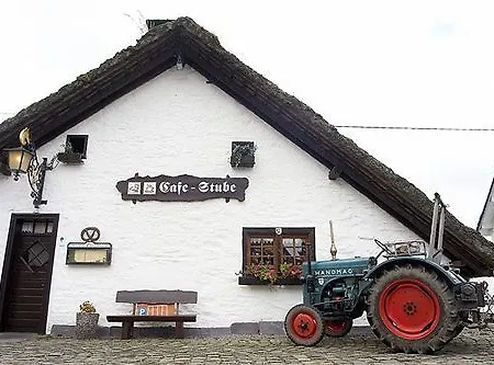 De Lange Man Eifel Hotel
