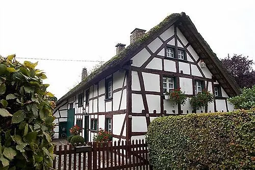 Hotel De Lange Man Eifel 4*