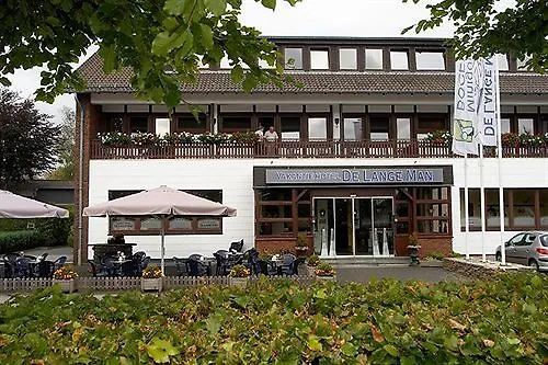 De Lange Man Eifel Hotel 4*